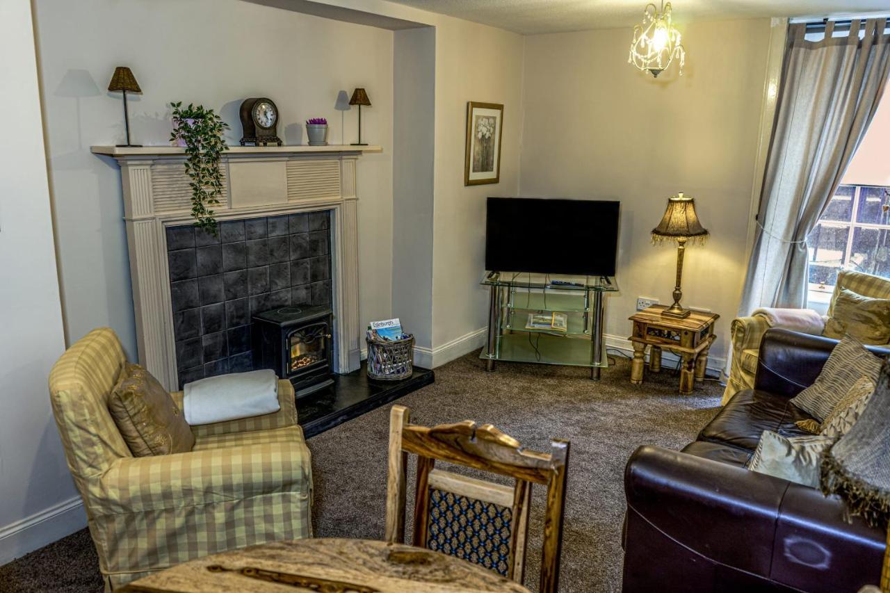 אדינבורו Guestready - Elegant Space Near Holyrood Park מראה חיצוני תמונה